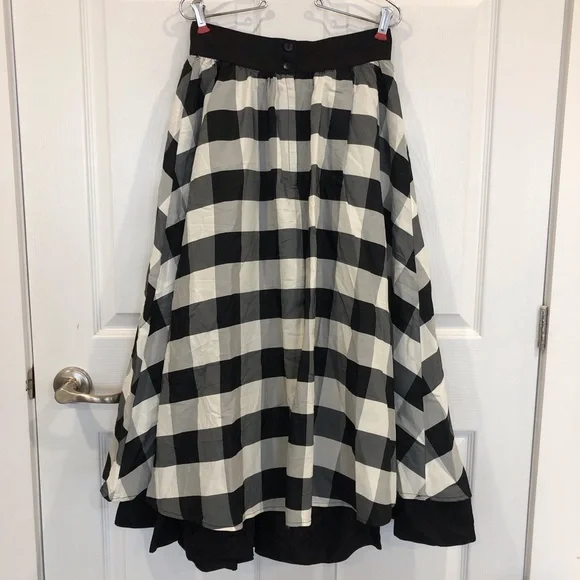 Gunne Sax skirt black and white check with ruffle crinoline extending past hem - Picture 4 of 8